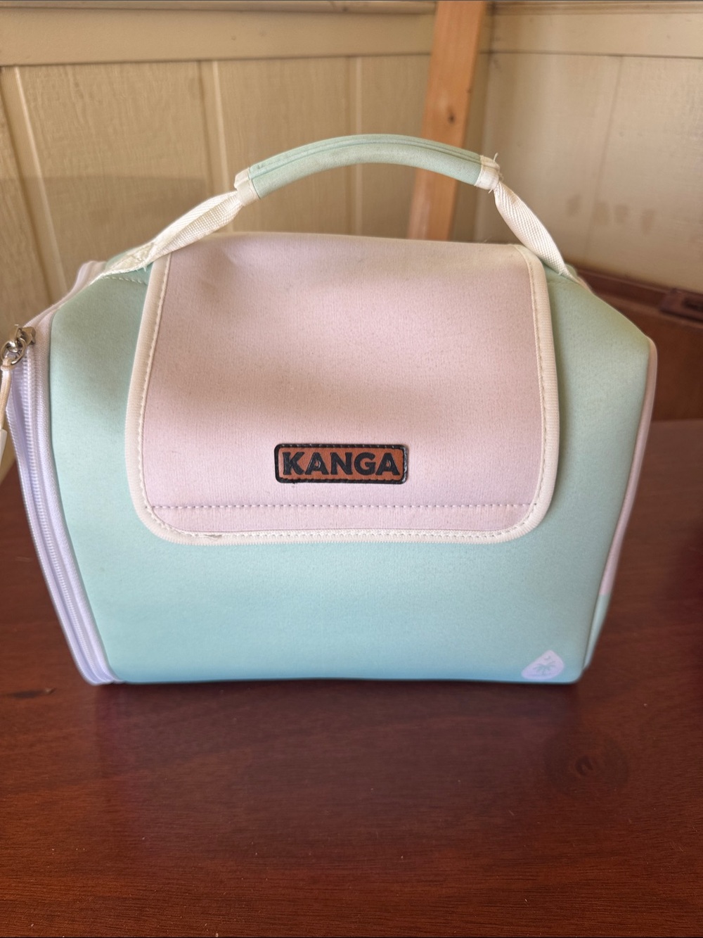 Kanga cooler